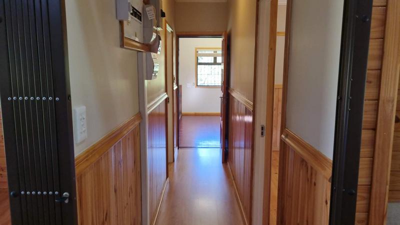5 Bedroom Property for Sale in Rheenendal Western Cape